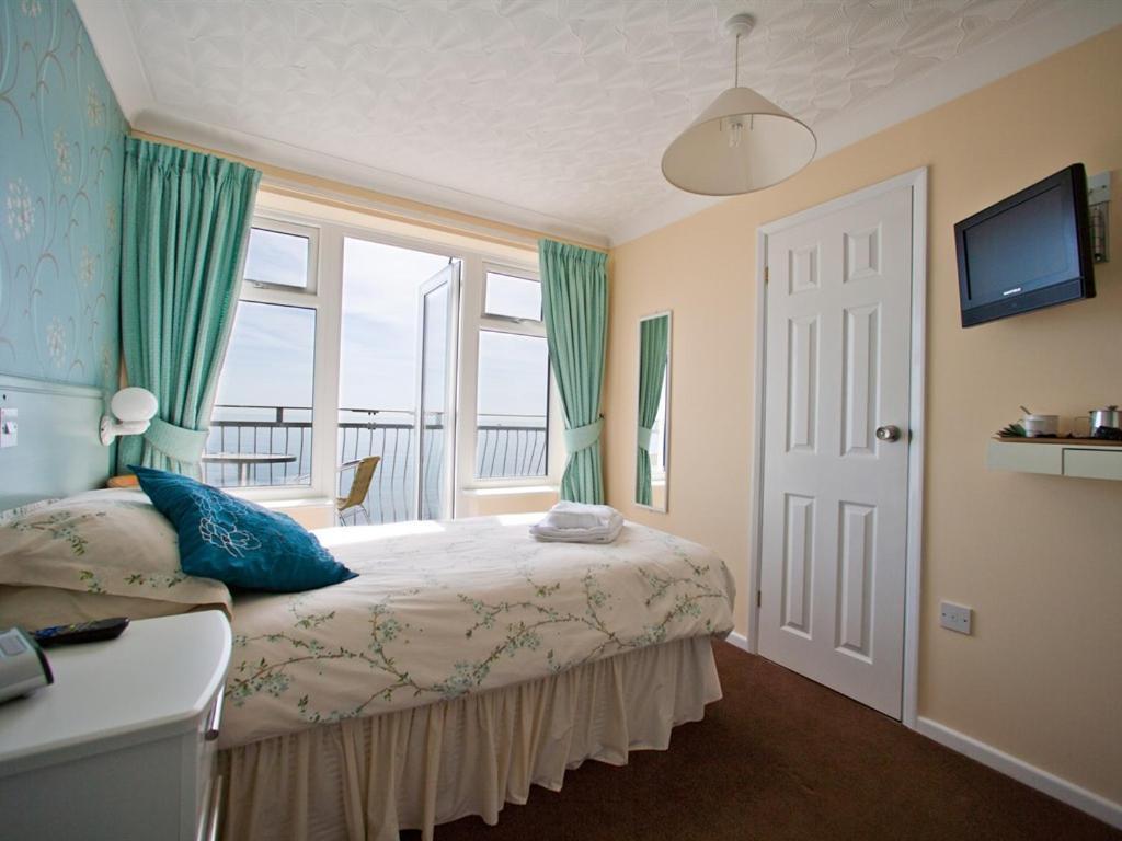 The Aqua Bed and Breakfast Shanklin Værelse billede